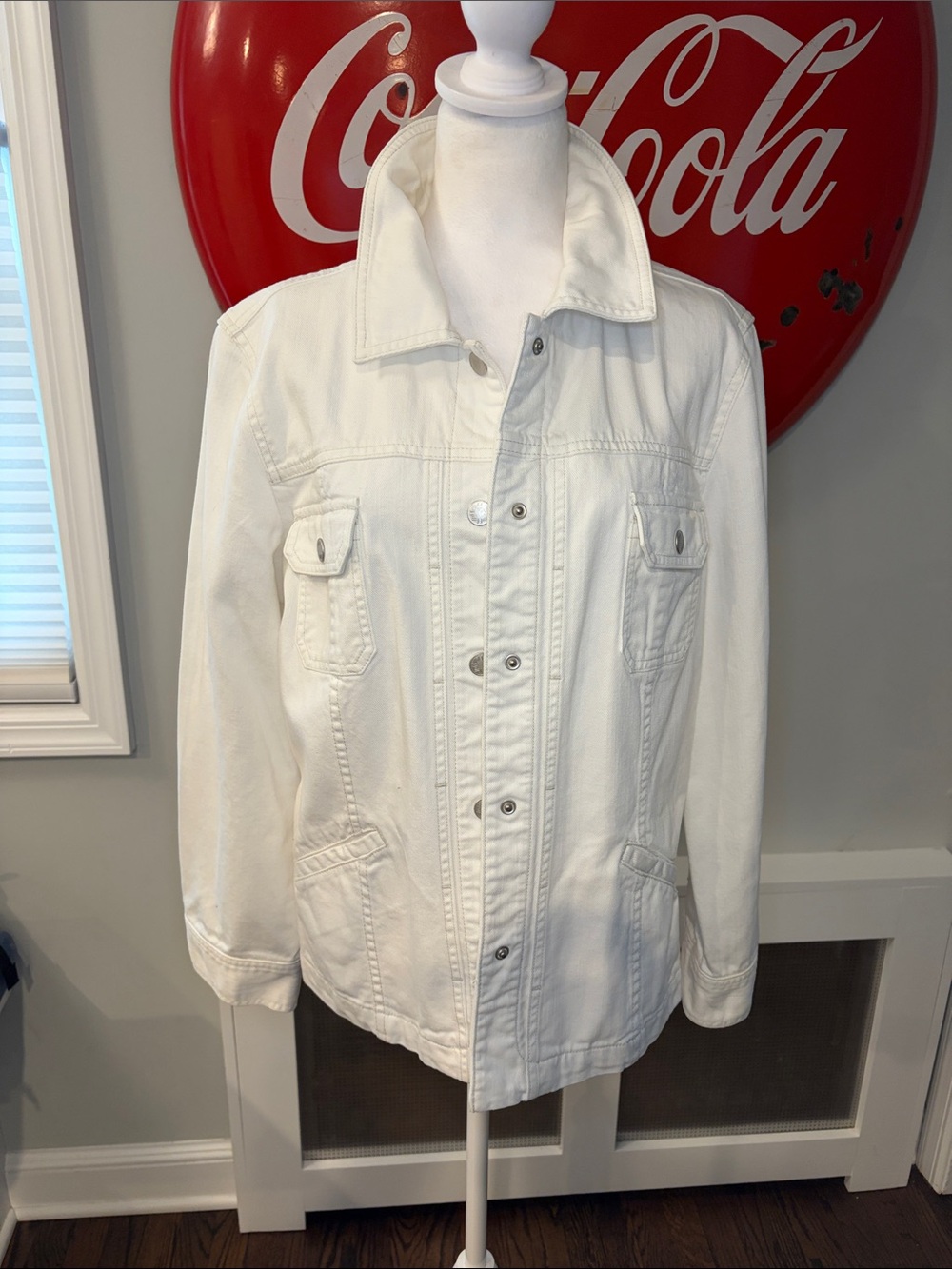 J. Jill White Cotton Denim Jean Jacket Snap Front with Pockets, EUC, size L